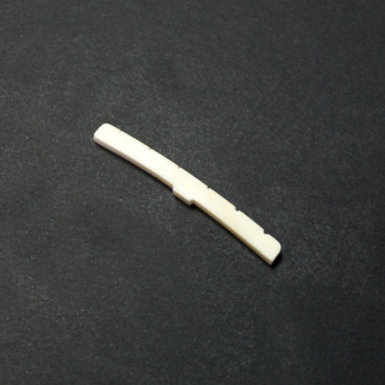 BONE NUT SHAPED AND SLOTTED 43x5x3.4mm HSB-NS1