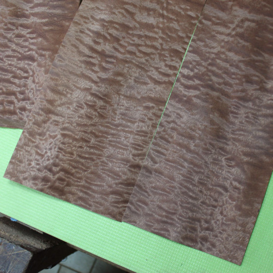 BUBINGA QUARTER FIGURE WOOD VENEER - 4 SHEETS BUBINGA QUARTER FIGURE WOOD VENEER - 4 SHEETS