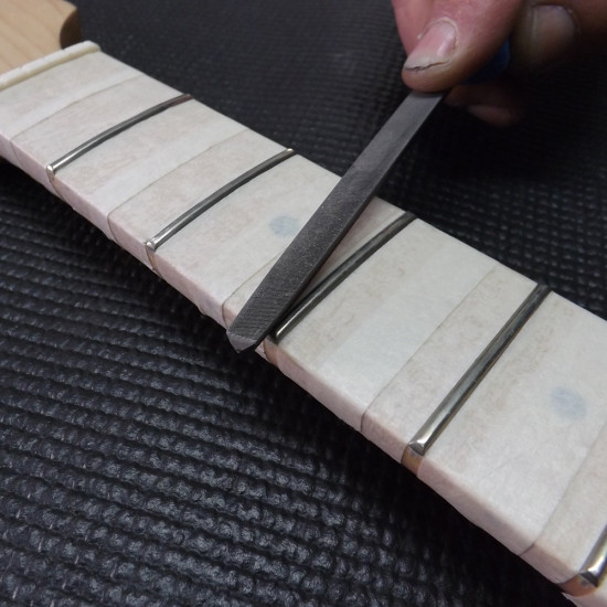 TRIANGULAR FRET DRESSING FILE TRIANGULAR FRET DRESSING FILE